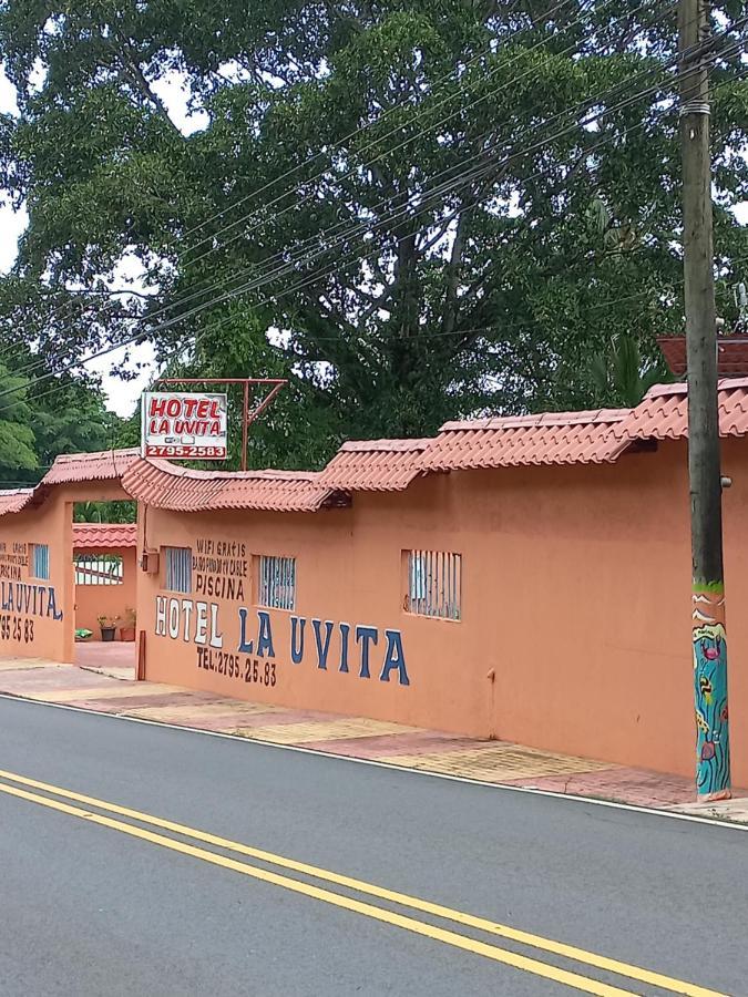 Hotel La Uvita ปูแอร์โตลีมอน ภายนอก รูปภาพ