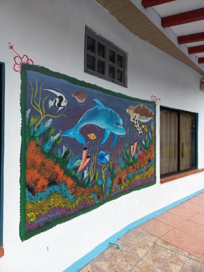 Hotel La Uvita ปูแอร์โตลีมอน ภายนอก รูปภาพ
